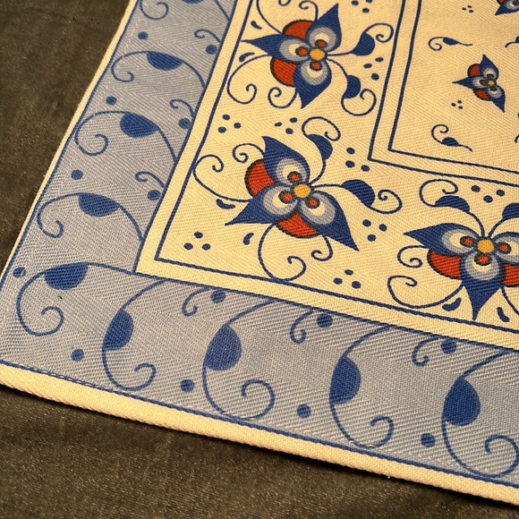 VTG Dish Towel - Picture 2 of 3